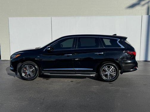2017 INFINITI QX60 Base