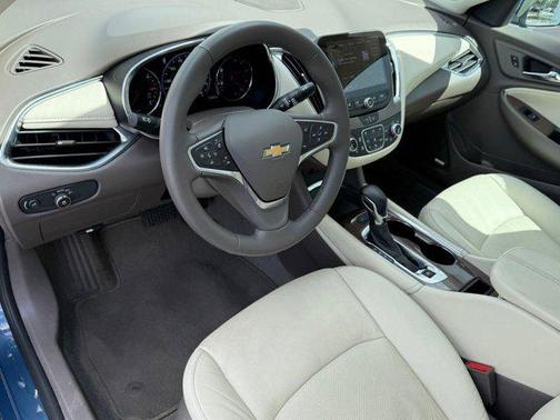 2024 Chevrolet Malibu FWD 2LT