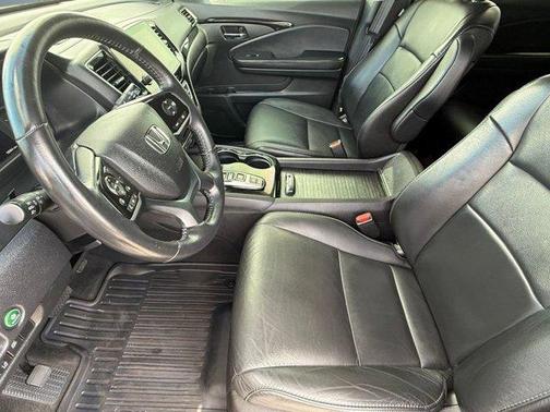 2019 Honda Pilot Touring 8-Passenger