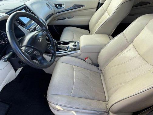 2017 INFINITI QX60 Base