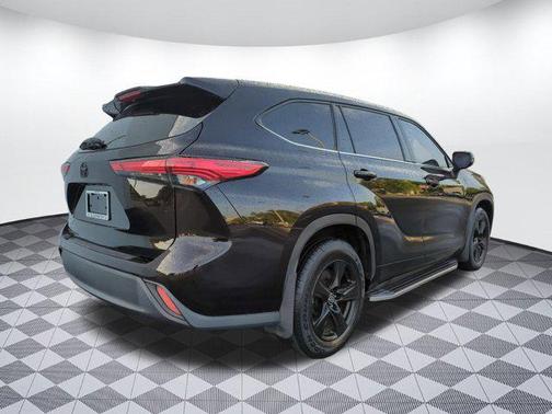 2021 Toyota Highlander L
