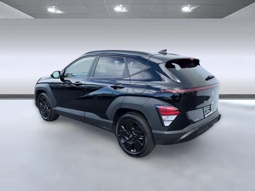 Abyss Black Pearl 2026 Hyundai KONA SEL Sport