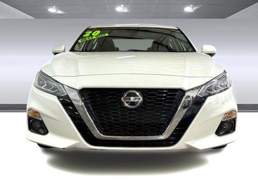 2020 Nissan Altima Platinum FWD