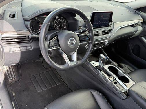 2020 Nissan Altima Platinum FWD