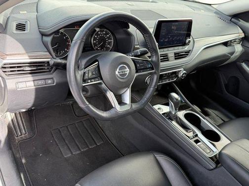 2020 Nissan Altima Platinum FWD