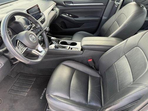 2020 Nissan Altima Platinum FWD