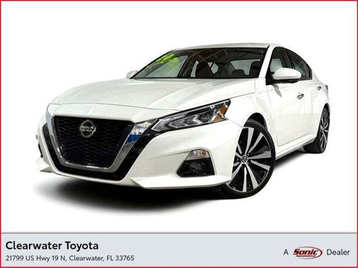 2020 Nissan Altima Platinum FWD