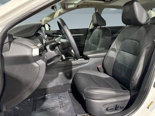 2020 Nissan Altima Platinum FWD