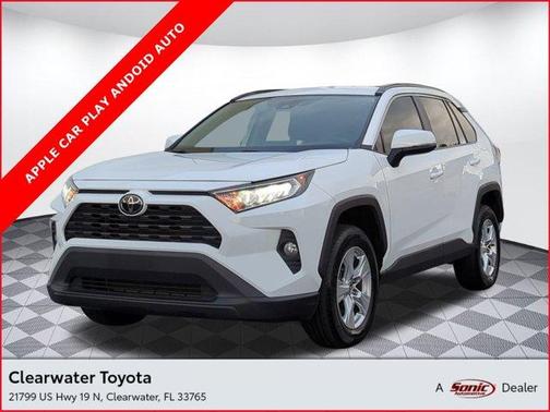 2020 Toyota RAV4 XLE