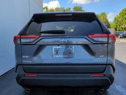 2025 Toyota RAV4 Hybrid LE