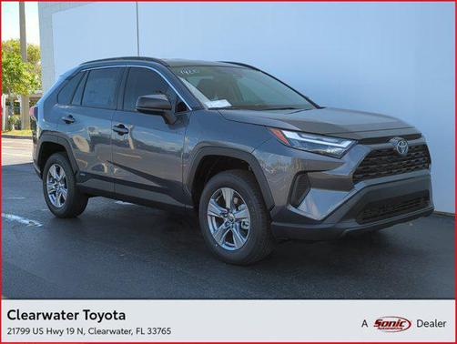 2025 Toyota RAV4 Hybrid LE