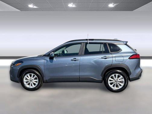 Celestite 2023 Toyota Corolla Cross LE