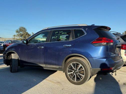 2017 Nissan Rogue SL