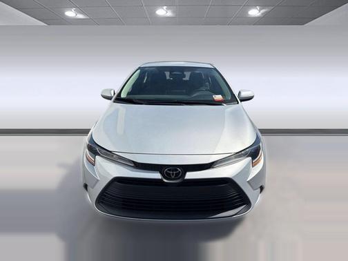 Classic Silver Metallic 2024 Toyota Corolla LE