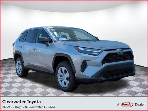 2025 Toyota RAV4 LE