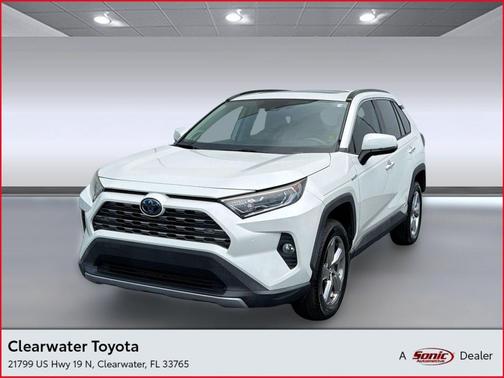 Blizzard Pearl 2020 Toyota RAV4 Hybrid SE