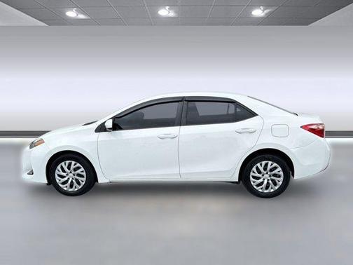 Super White 2019 Toyota Corolla LE