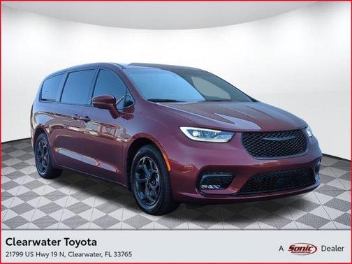 2022 Chrysler Pacifica Hybrid Touring L