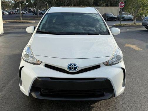 2017 Toyota Prius v Three