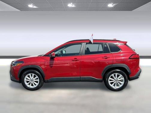 Barcelona Red Metallic 2023 Toyota Corolla Cross LE