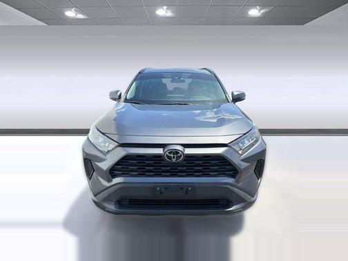 Magnetic Gray Metallic 2019 Toyota RAV4 LE