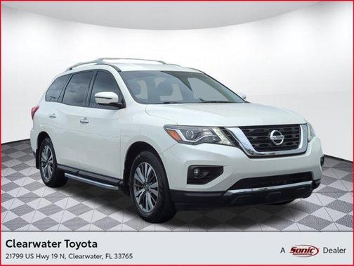 2019 Nissan Pathfinder SV