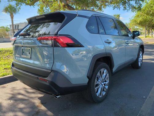 2023 Toyota RAV4 XLE Premium