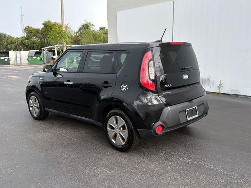 Shadow Black 2014 Kia Soul Base