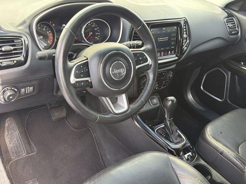 Laser Blue Pearlcoat 2018 Jeep Compass Limited
