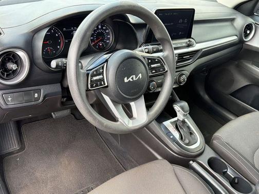 Steel Gray 2022 Kia Forte LXS