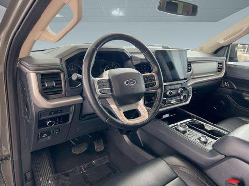 Wild Green 2024 Ford Expedition Max XLT