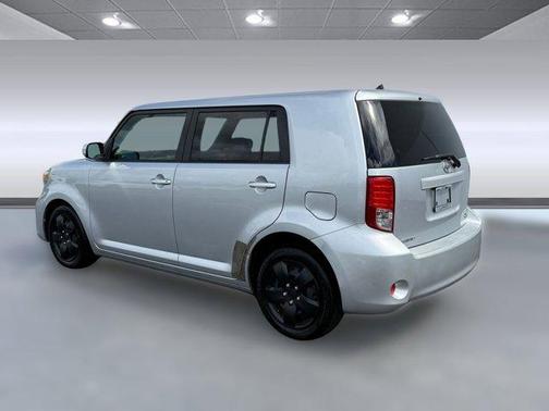 2012 Scion xB Release Series 9.0