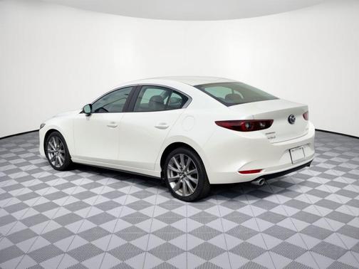 Snowflake White Pearl Mica 2023 Mazda Mazda3 FWD w/Preferred Package