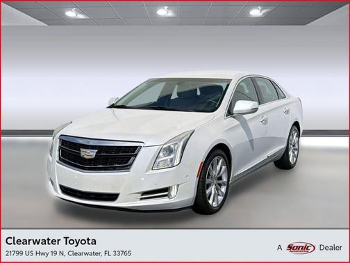 Crystal White Tricoat 2016 Cadillac XTS Luxury