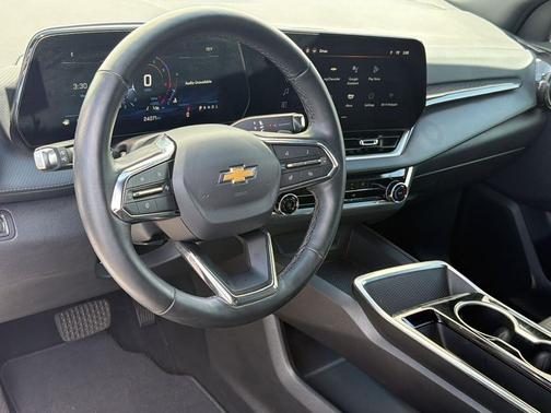 Summit White 2025 Chevrolet Equinox 1LT