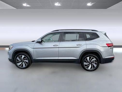 2024 Volkswagen Atlas 2.0T SE w/Technology 4MOTION