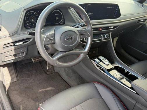 2023 Hyundai SONATA SEL Plus