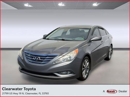 Harbor Gray Metallic 2013 Hyundai SONATA SE 2.0T