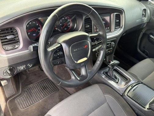 Octane Red Pearlcoat 2018 Dodge Charger SXT