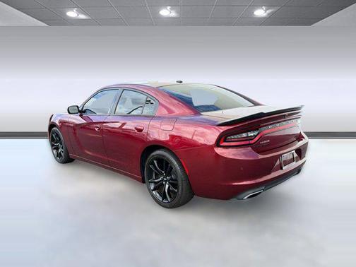 Octane Red Pearlcoat 2018 Dodge Charger SXT
