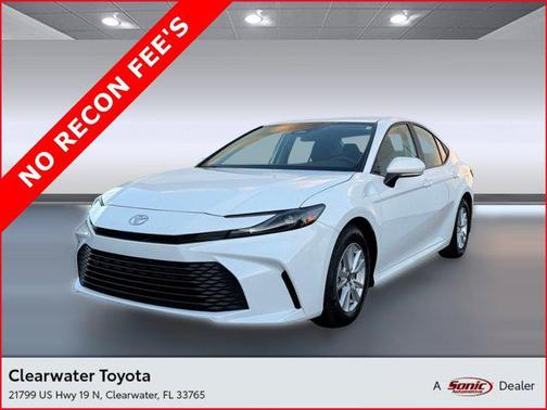 2025 Toyota Camry LE