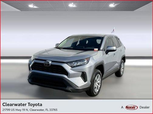 2022 Toyota RAV4 LE