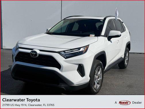 2023 Toyota RAV4 XLE