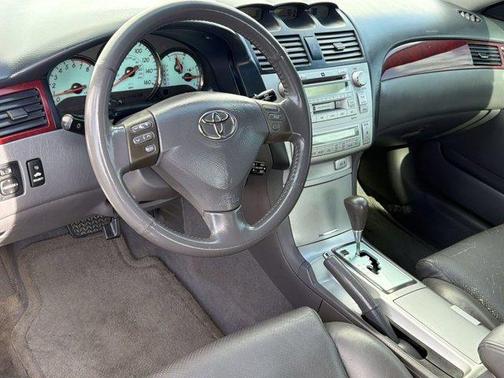 Arctic Frost Pearl 2004 Toyota Camry Solara SLE V6