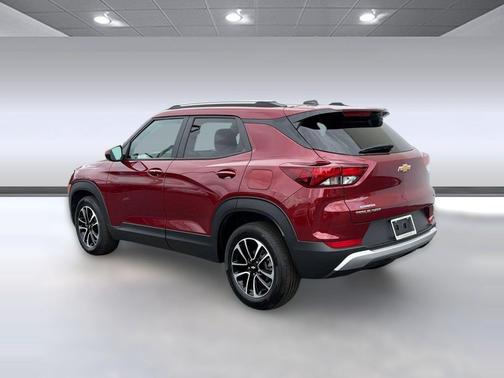 Crimson Metallic 2025 Chevrolet Trailblazer LT