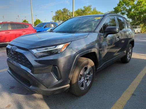 2024 Toyota RAV4 Hybrid LE