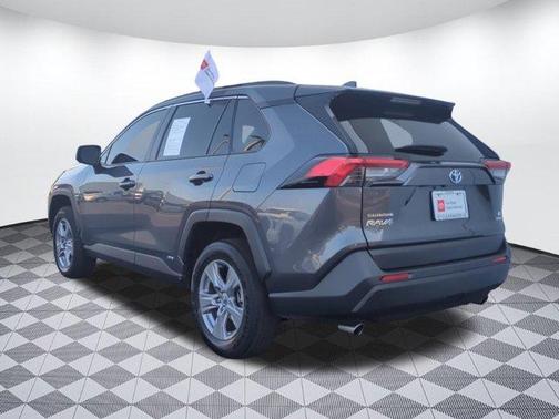 2024 Toyota RAV4 Hybrid LE