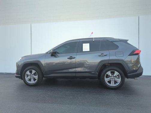 2024 Toyota RAV4 Hybrid LE
