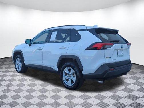 2021 Toyota RAV4 Hybrid XLE