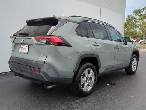 2019 Toyota RAV4 XLE